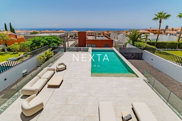 5 Zimmer Villa zu verkaufen in Playa de Fañabé Alto, Adeje mit Pool Garage - 3.500.000 € (Ref: 9515877)