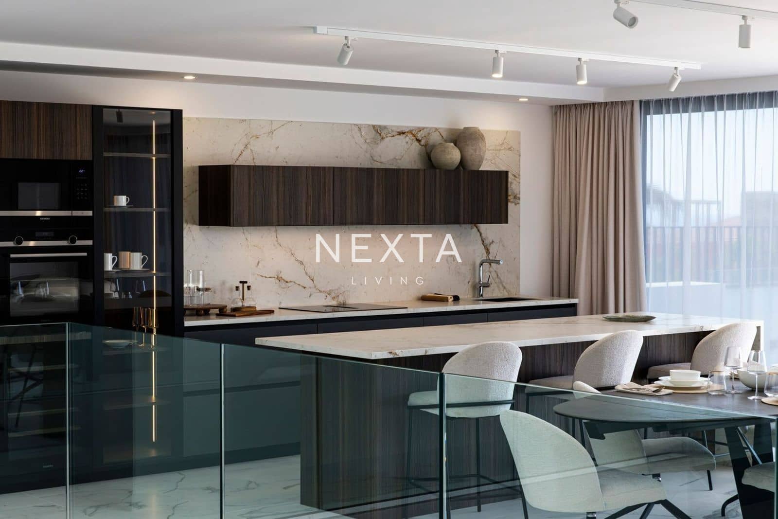 5 Zimmer Villa zu verkaufen in Adeje mit Pool Garage - 3.500.000 € (Ref: 9515877)