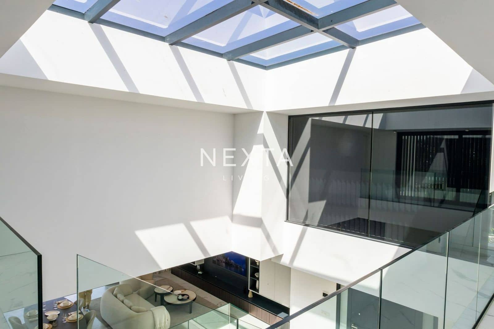 5 Zimmer Villa zu verkaufen in Adeje mit Pool Garage - 3.500.000 € (Ref: 9515877)