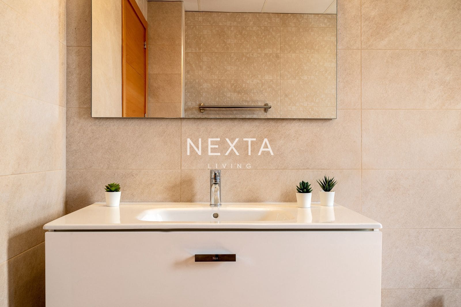 Chalet de 4 habitaciones en Amarilla Golf en alquiler con piscina garaje - 5.500 € (Ref: 9515878)