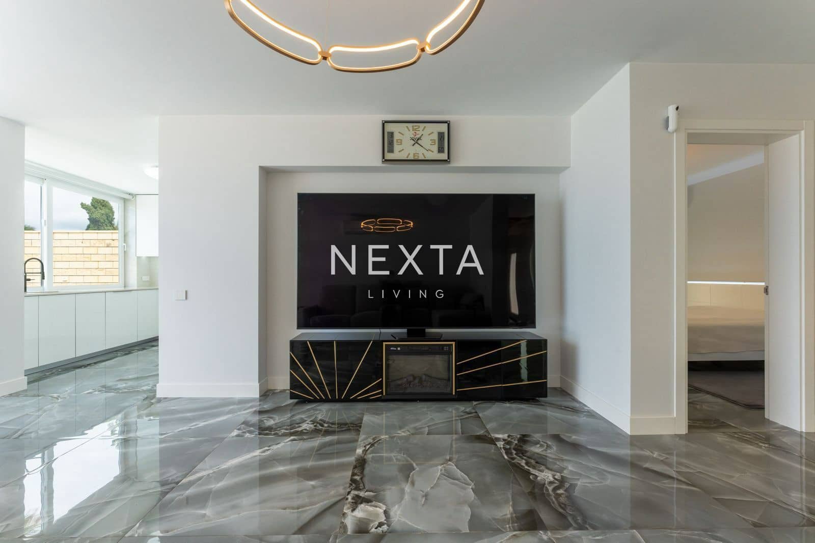 4 soverom Villa til salgs i Costa Adeje med svømmebasseng - € 2 350 000 (Ref: 9515879)