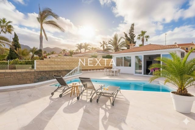 4 soverom Villa til salgs i Costa Adeje, Adeje med svømmebasseng - € 2 350 000 (Ref: 9515879)