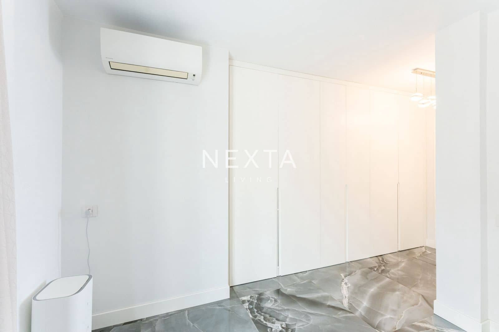 4 soverom Villa til salgs i Costa Adeje med svømmebasseng - € 2 350 000 (Ref: 9515879)