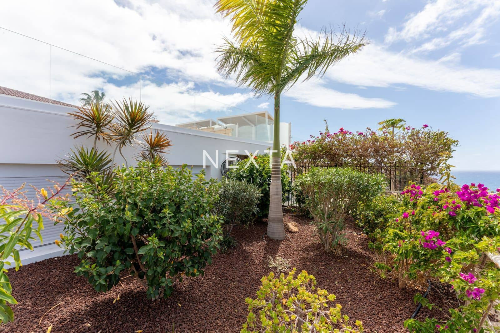 4 soverom Villa til salgs i Costa Adeje med svømmebasseng - € 2 350 000 (Ref: 9515879)