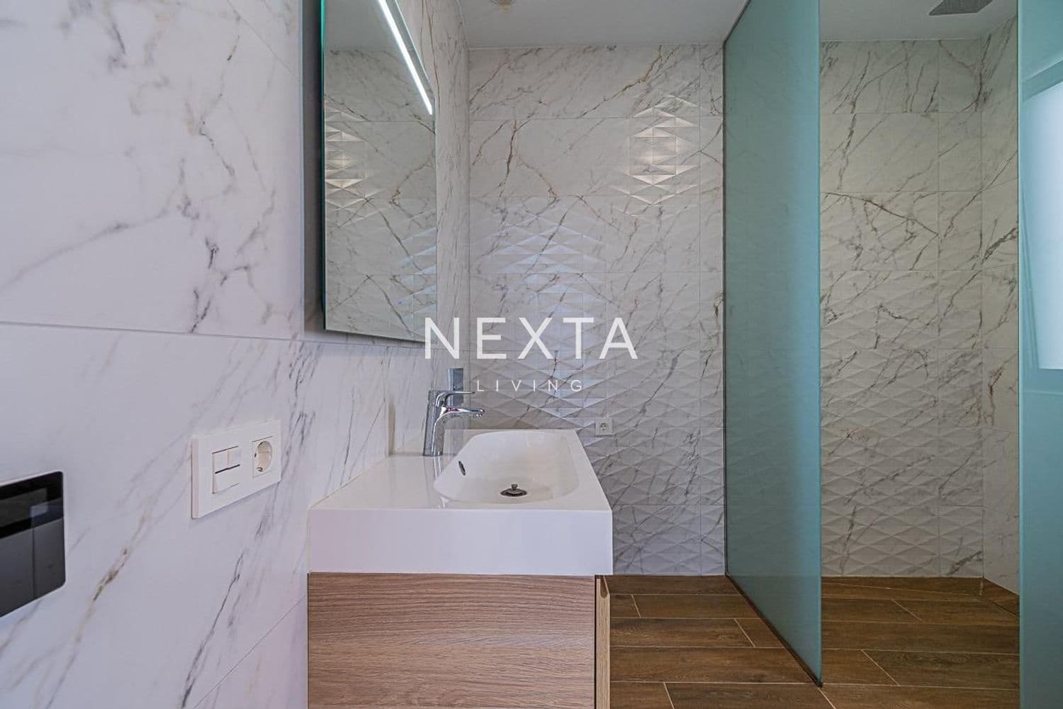 4 soveværelse Villa til salg i Costa Adeje med swimmingpool garage - € 1.800.000 (Ref: 9515880)