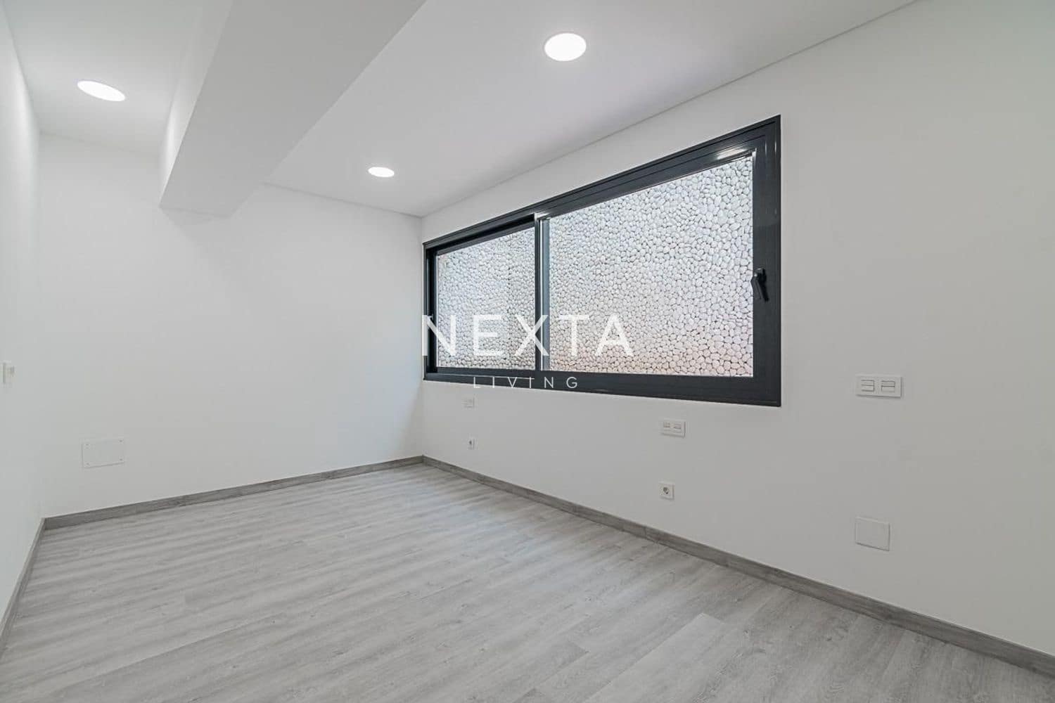 4 soveværelse Villa til salg i Costa Adeje med swimmingpool garage - € 1.800.000 (Ref: 9515880)