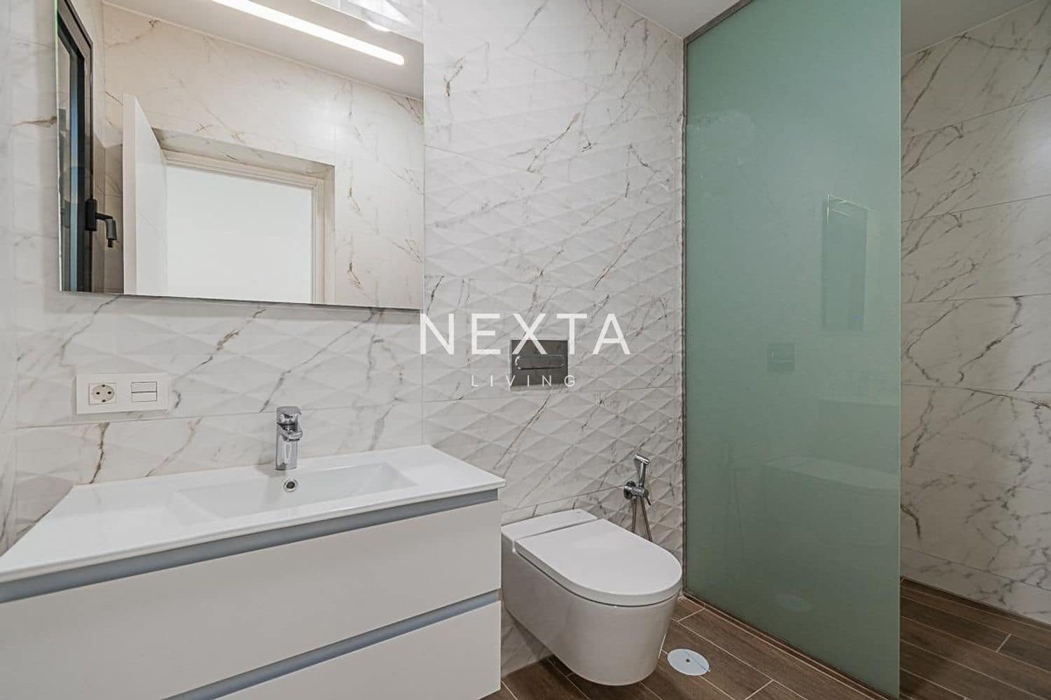 4 soveværelse Villa til salg i Costa Adeje med swimmingpool garage - € 1.800.000 (Ref: 9515880)