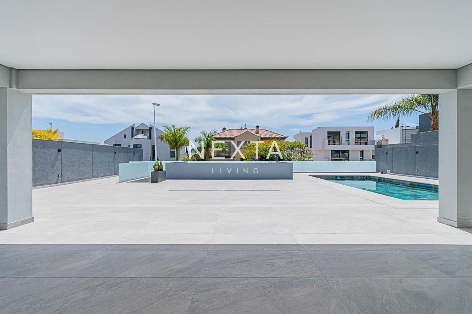 4 soveværelse Villa til salg i Costa Adeje med swimmingpool garage - € 1.800.000 (Ref: 9515880)