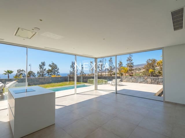 Chalet de 3 habitaciones en Guía de Isora en alquiler con piscina garaje - 6.650 € (Ref: 9515883)