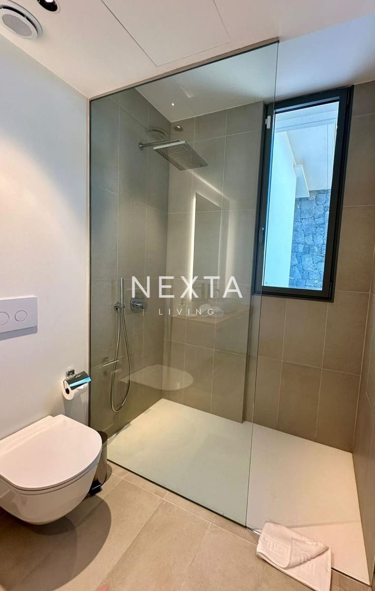 Chalet de 3 habitaciones en Guía de Isora en alquiler con piscina - 7.000 € (Ref: 9525511)