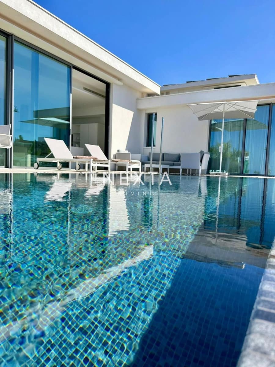 Chalet de 3 habitaciones en Guía de Isora en alquiler con piscina - 7.000 € (Ref: 9525511)