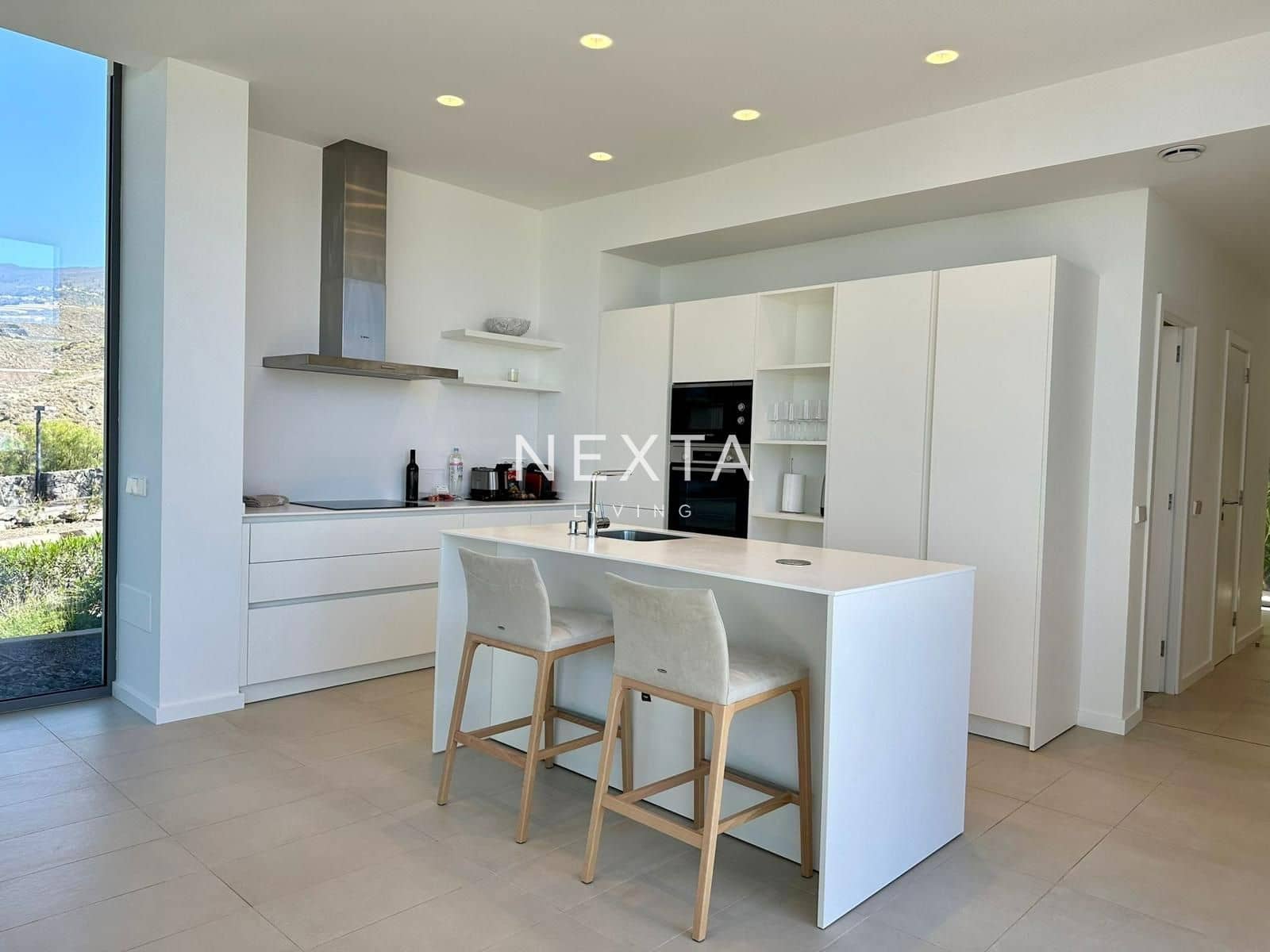 Chalet de 3 habitaciones en Guía de Isora en alquiler con piscina - 7.000 € (Ref: 9525511)