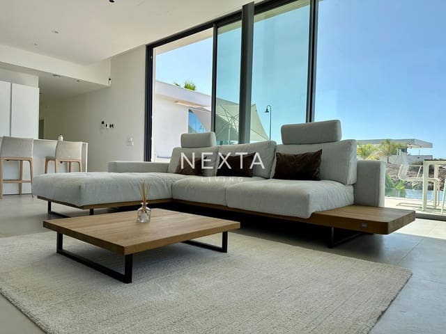 Chalet de 3 habitaciones en Guía de Isora en alquiler con piscina - 7.000 € (Ref: 9525511)