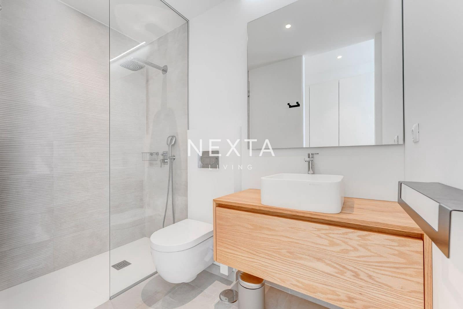 3 bedroom Villa for rent in Guia de Isora with pool garage - € 6,000 (Ref: 9539702)