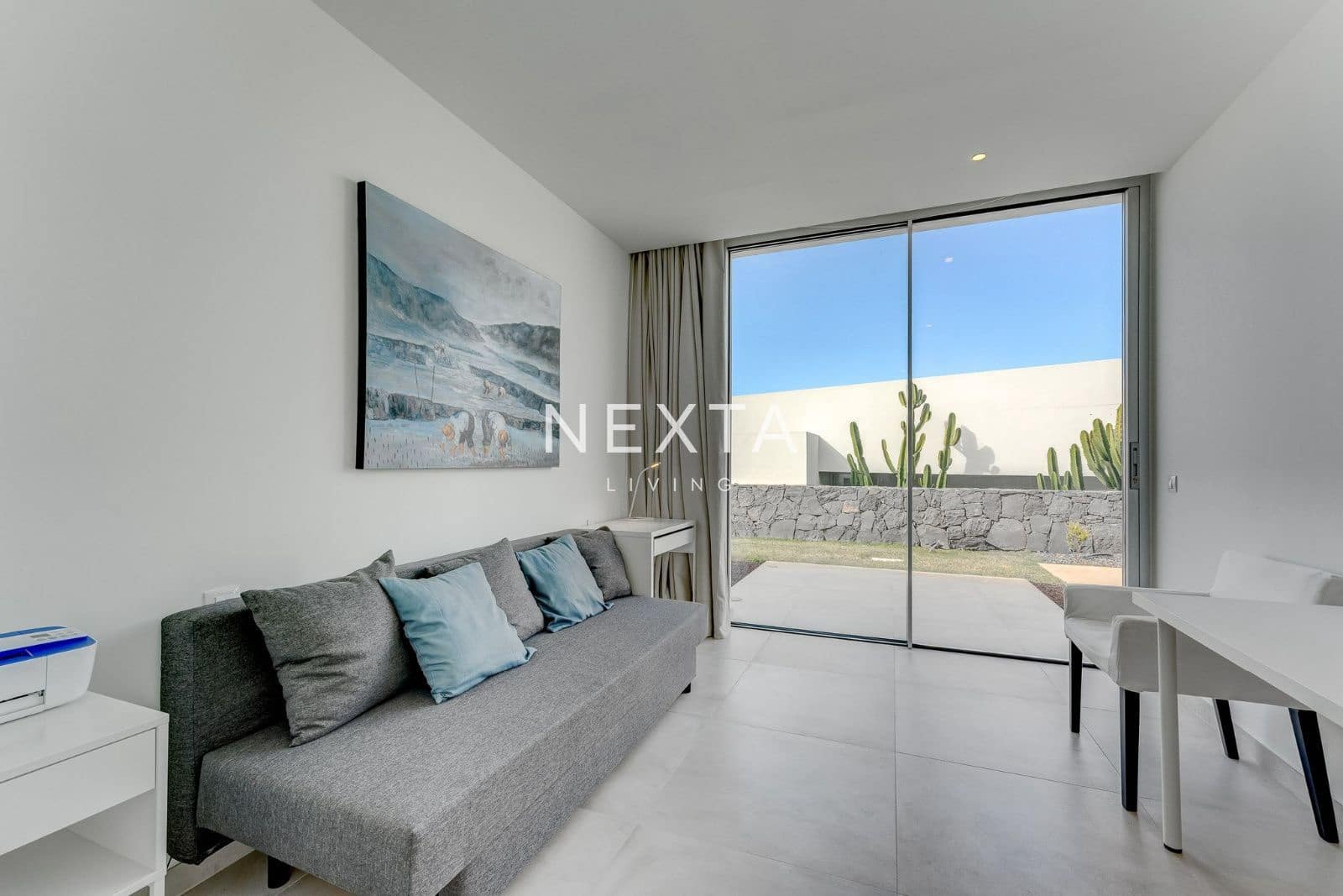 3 bedroom Villa for rent in Guia de Isora with pool garage - € 6,000 (Ref: 9539702)