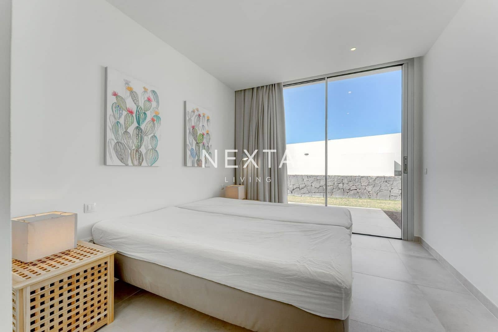 3 bedroom Villa for rent in Guia de Isora with pool garage - € 6,000 (Ref: 9539702)