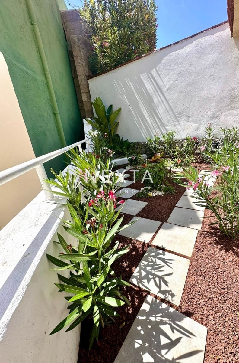 4 soverom Villa til salgs i Adeje med svømmebasseng - € 595 000 (Ref: 9540659)