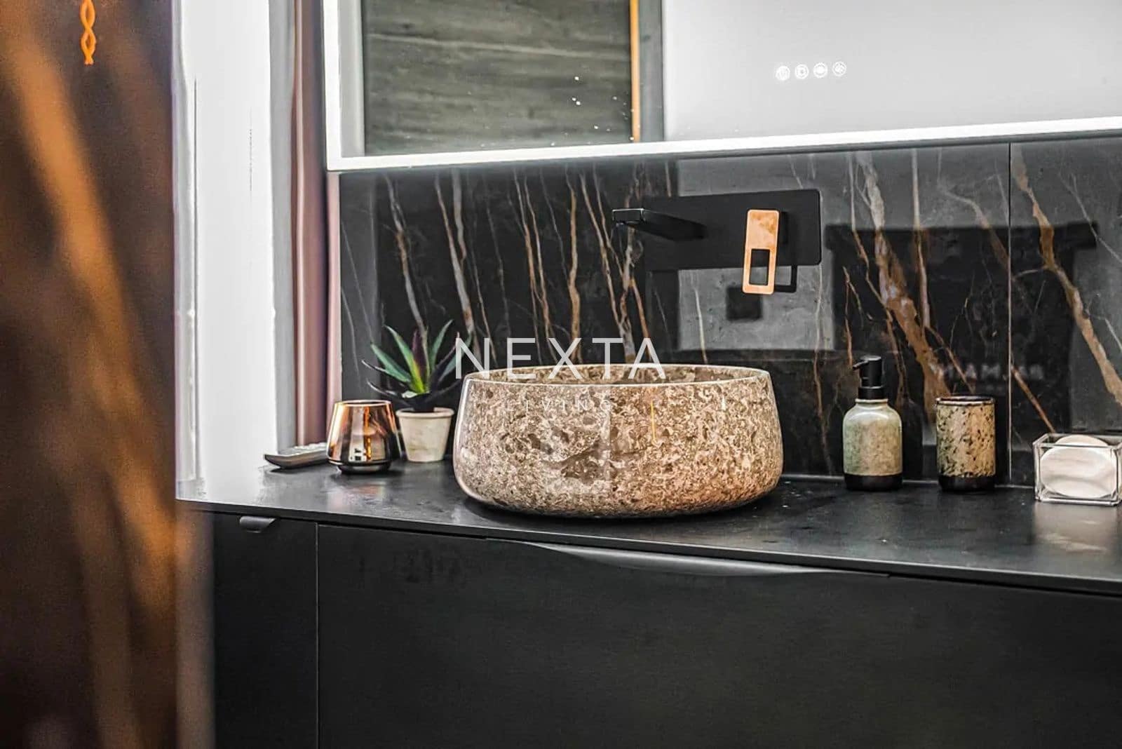 4 bedroom Townhouse for sale in Costa Adeje with pool garage - € 1,495,000 (Ref: 9547397)