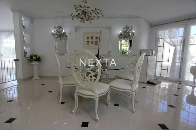 6 camera da letto Villa in vendita in Costa Adeje, Adeje con piscina garage - 4.250.000 € (Rif: 9559772)