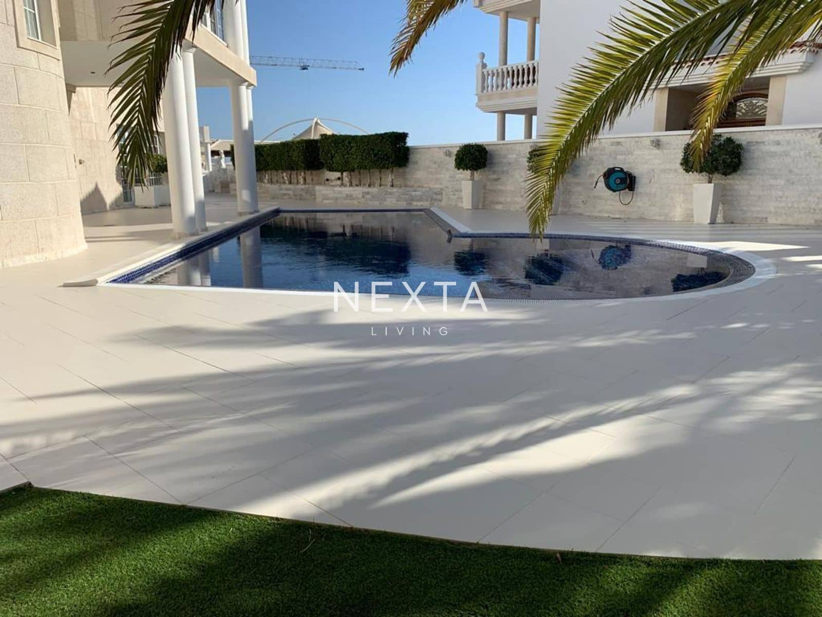 6 soveværelse Villa til salg i Costa Adeje med swimmingpool garage - € 4.250.000 (Ref: 9559772)