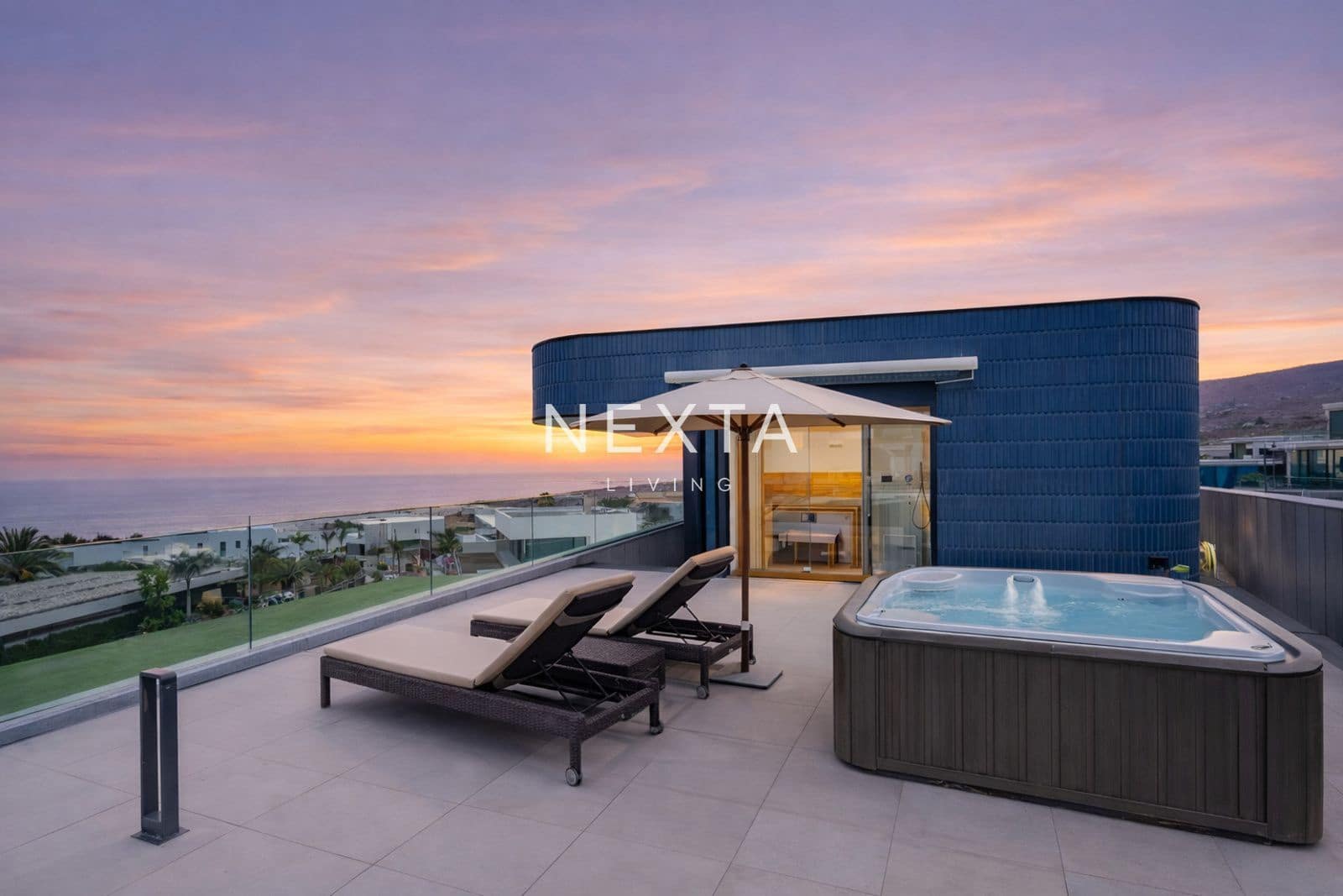 5 bedroom Villa for sale in Guia de Isora - € 6,000,000 (Ref: 9559918)