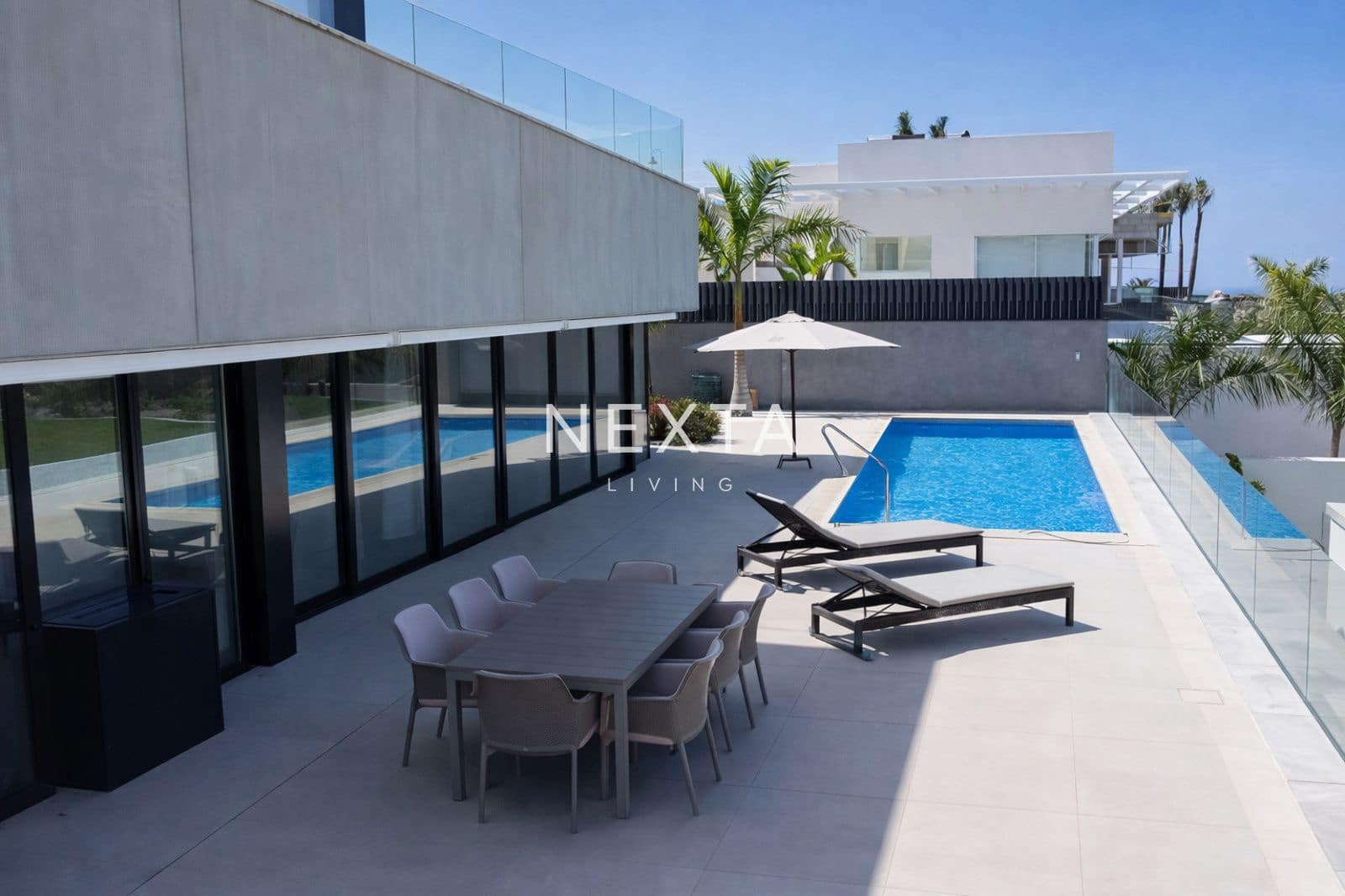 5 bedroom Villa for sale in Guia de Isora - € 6,000,000 (Ref: 9559918)