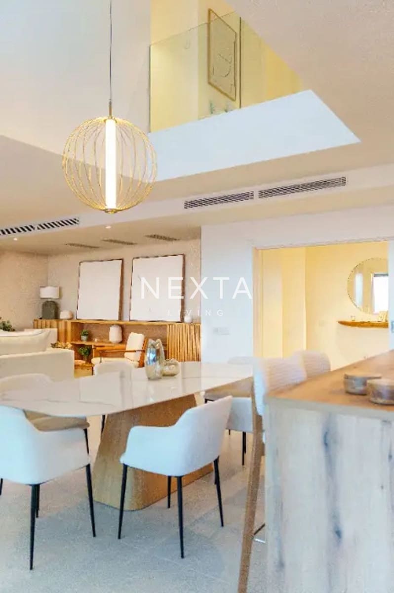 3 soverom Hus til salgs i Las Palmas de Gran Canaria med svømmebasseng garasje - € 1 575 000 (Ref: 9563823)