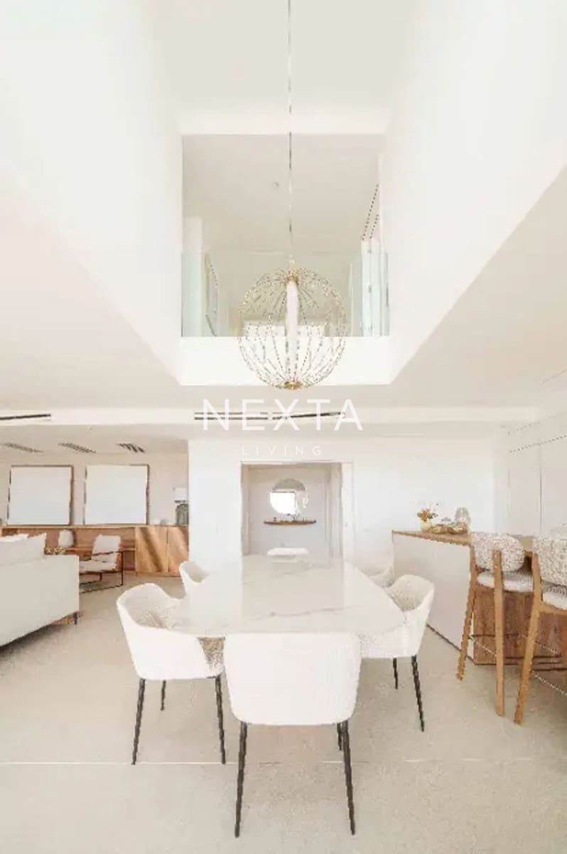 3 bedroom Townhouse for sale in Las Palmas de Gran Canaria with pool garage - € 998,000 (Ref: 9563824)