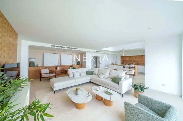 3 makuuhuone Omakotitalo myytävänä paikassa Siete Palmas, Las Palmas de Gran Canaria mukana uima-altaan 
autotalli - 998 000 € (Ref: 9563824)