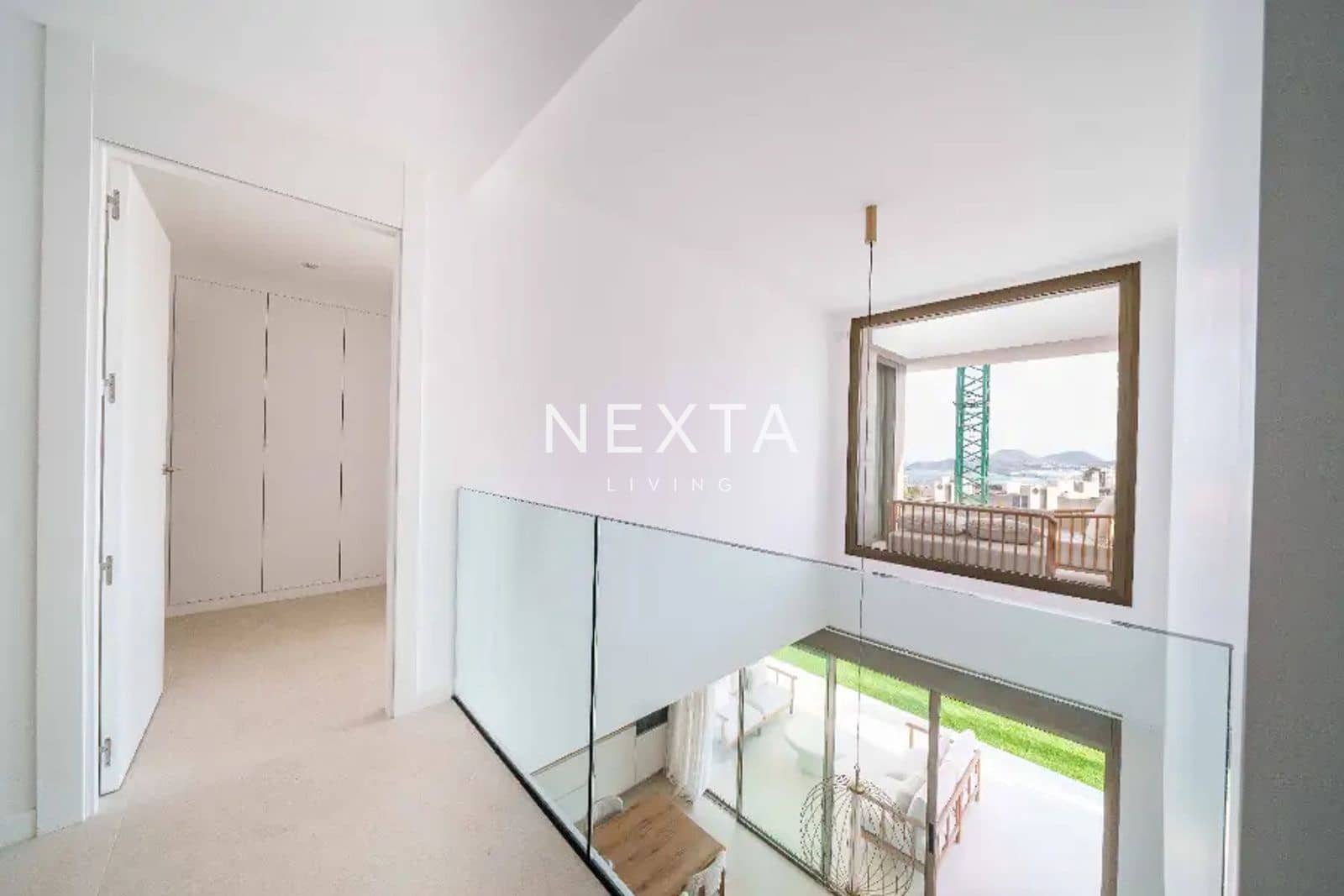 3 bedroom Townhouse for sale in Las Palmas de Gran Canaria with pool garage - € 998,000 (Ref: 9563824)