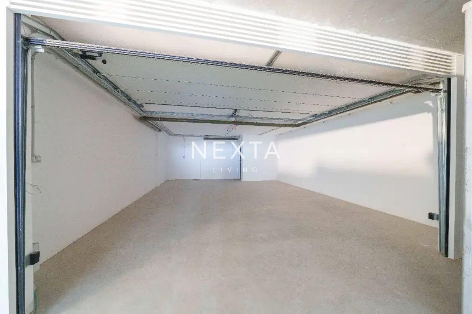 3 bedroom Townhouse for sale in Las Palmas de Gran Canaria with pool garage - € 998,000 (Ref: 9563824)