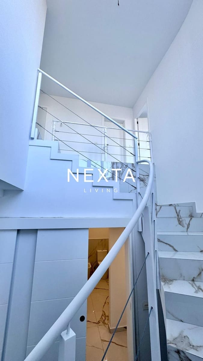 4 camera da letto Villa in vendita in Costa Adeje con piscina - 1.350.000 € (Rif: 9563826)