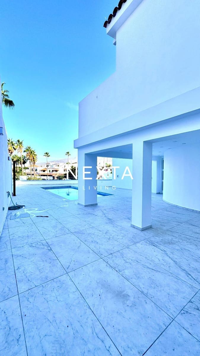 4 camera da letto Villa in vendita in Costa Adeje con piscina - 1.350.000 € (Rif: 9563826)