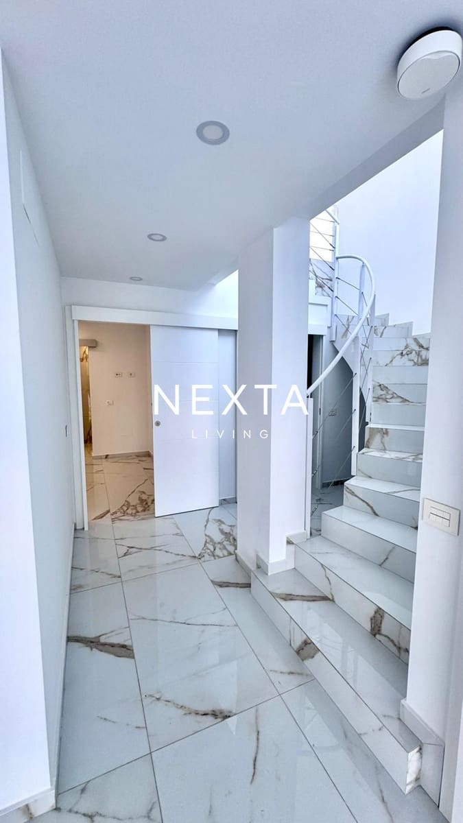 4 camera da letto Villa in vendita in Costa Adeje con piscina - 1.350.000 € (Rif: 9563826)