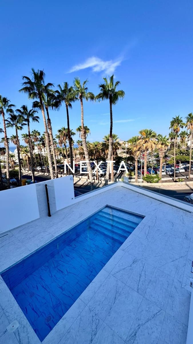 4 camera da letto Villa in vendita in Costa Adeje con piscina - 1.350.000 € (Rif: 9563826)