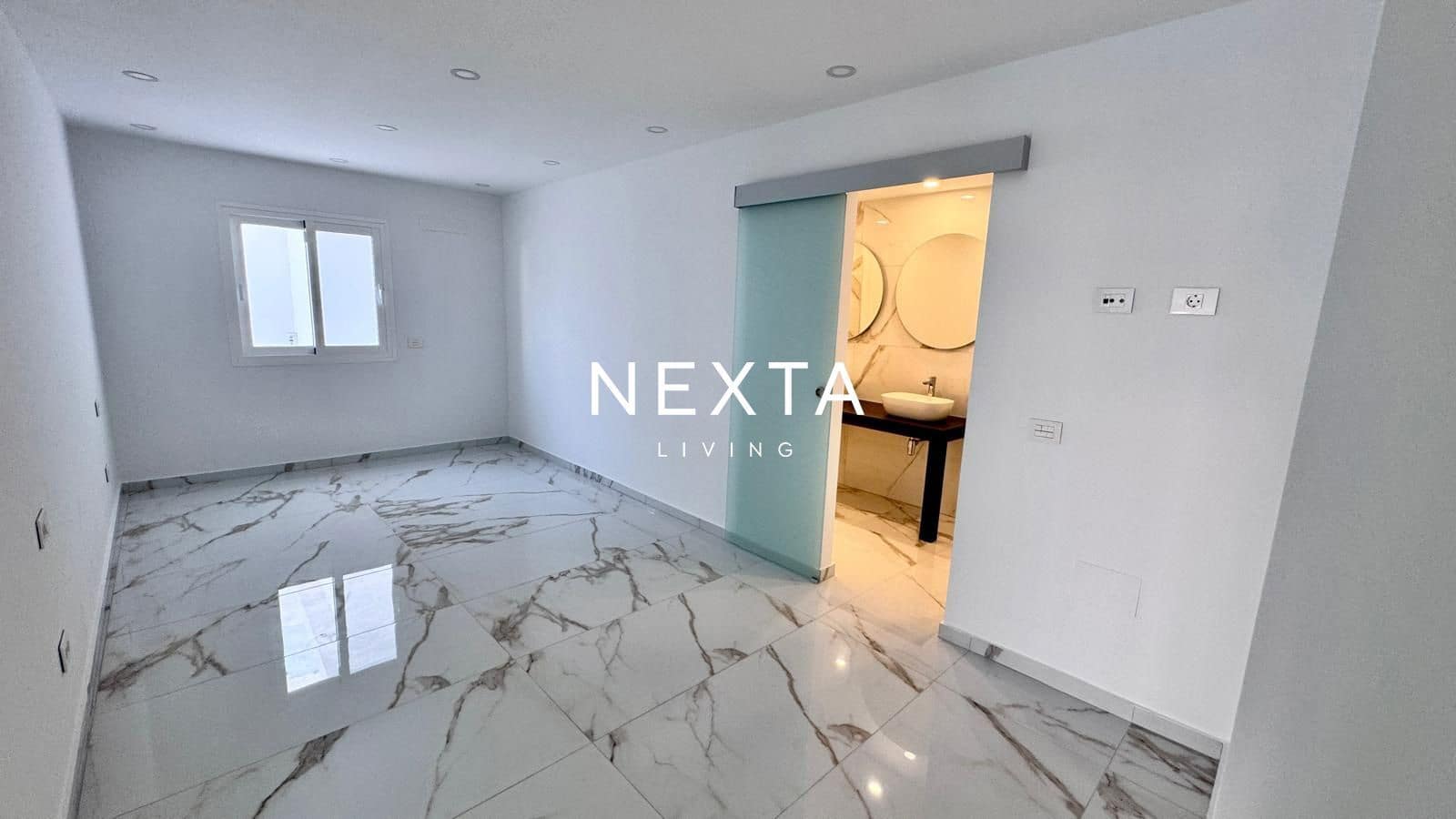 4 camera da letto Villa in vendita in Costa Adeje con piscina - 1.350.000 € (Rif: 9563826)