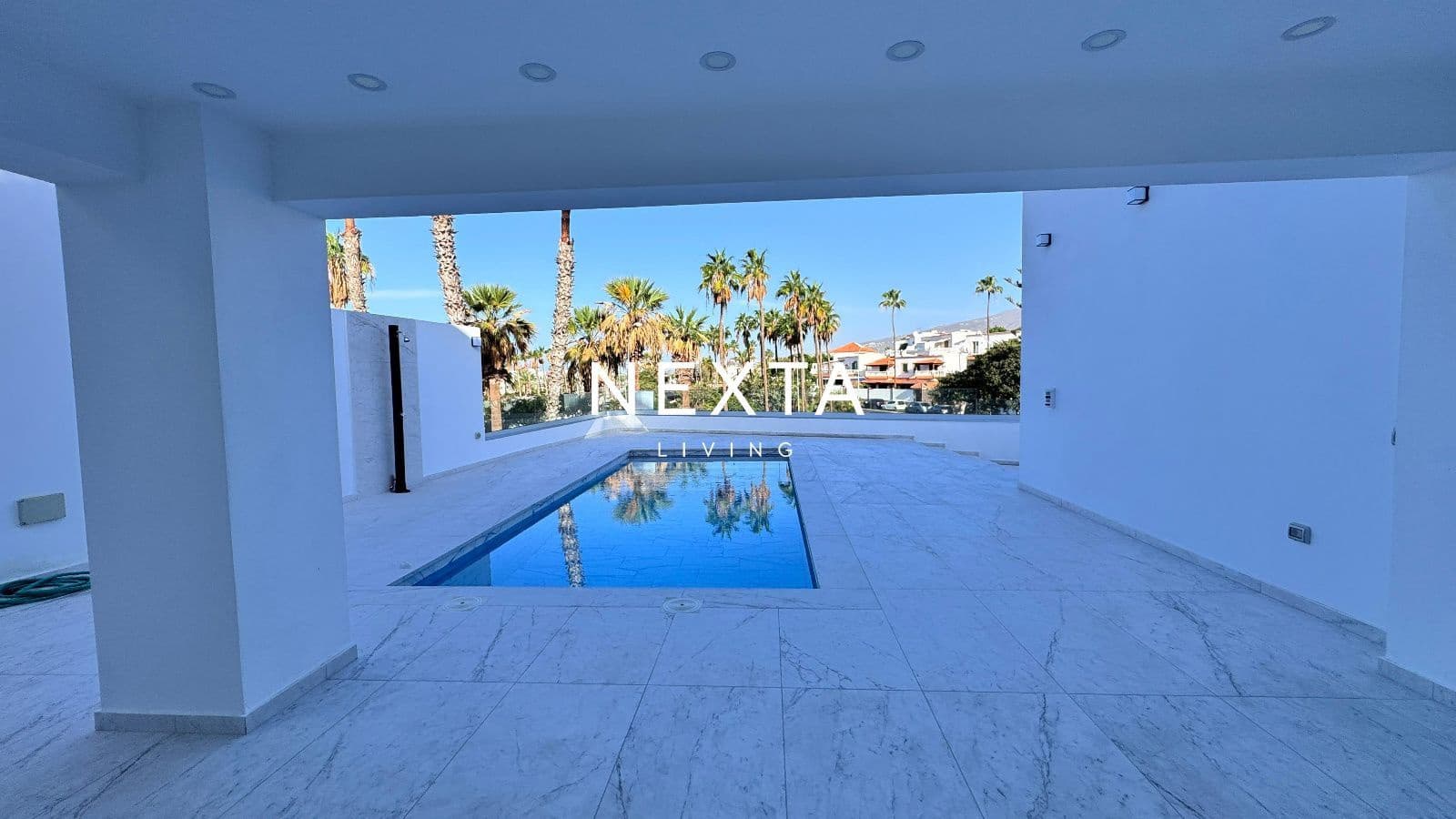 4 camera da letto Villa in vendita in Costa Adeje con piscina - 1.350.000 € (Rif: 9563826)