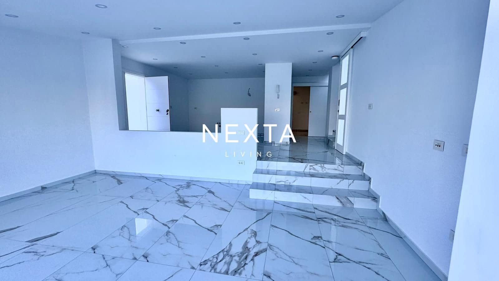 4 camera da letto Villa in vendita in Costa Adeje con piscina - 1.350.000 € (Rif: 9563826)