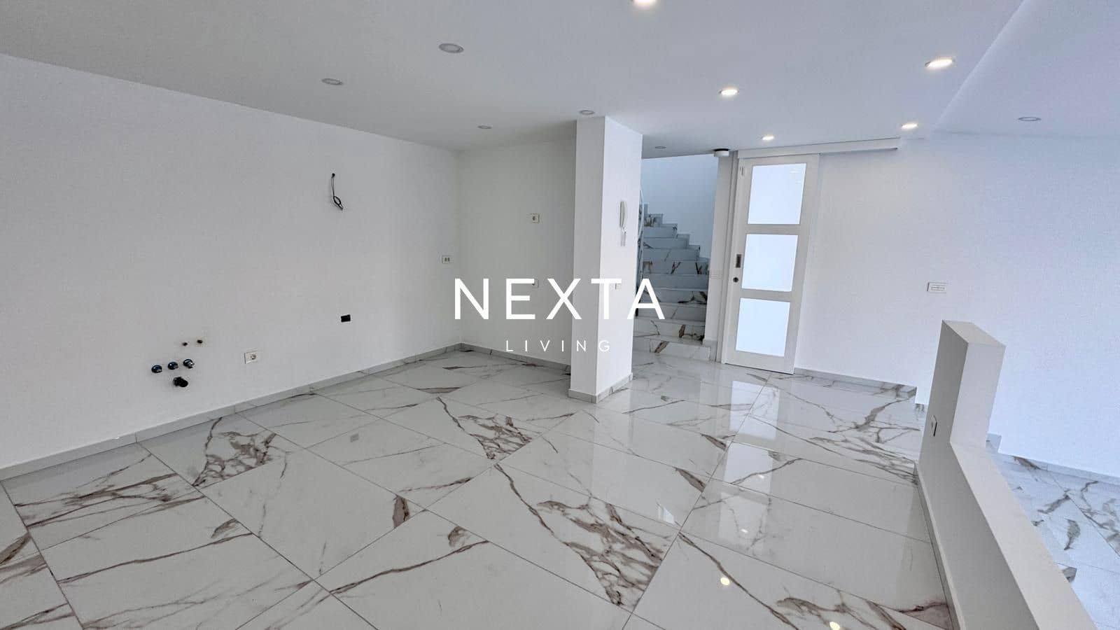 4 camera da letto Villa in vendita in Costa Adeje con piscina - 1.350.000 € (Rif: 9563826)