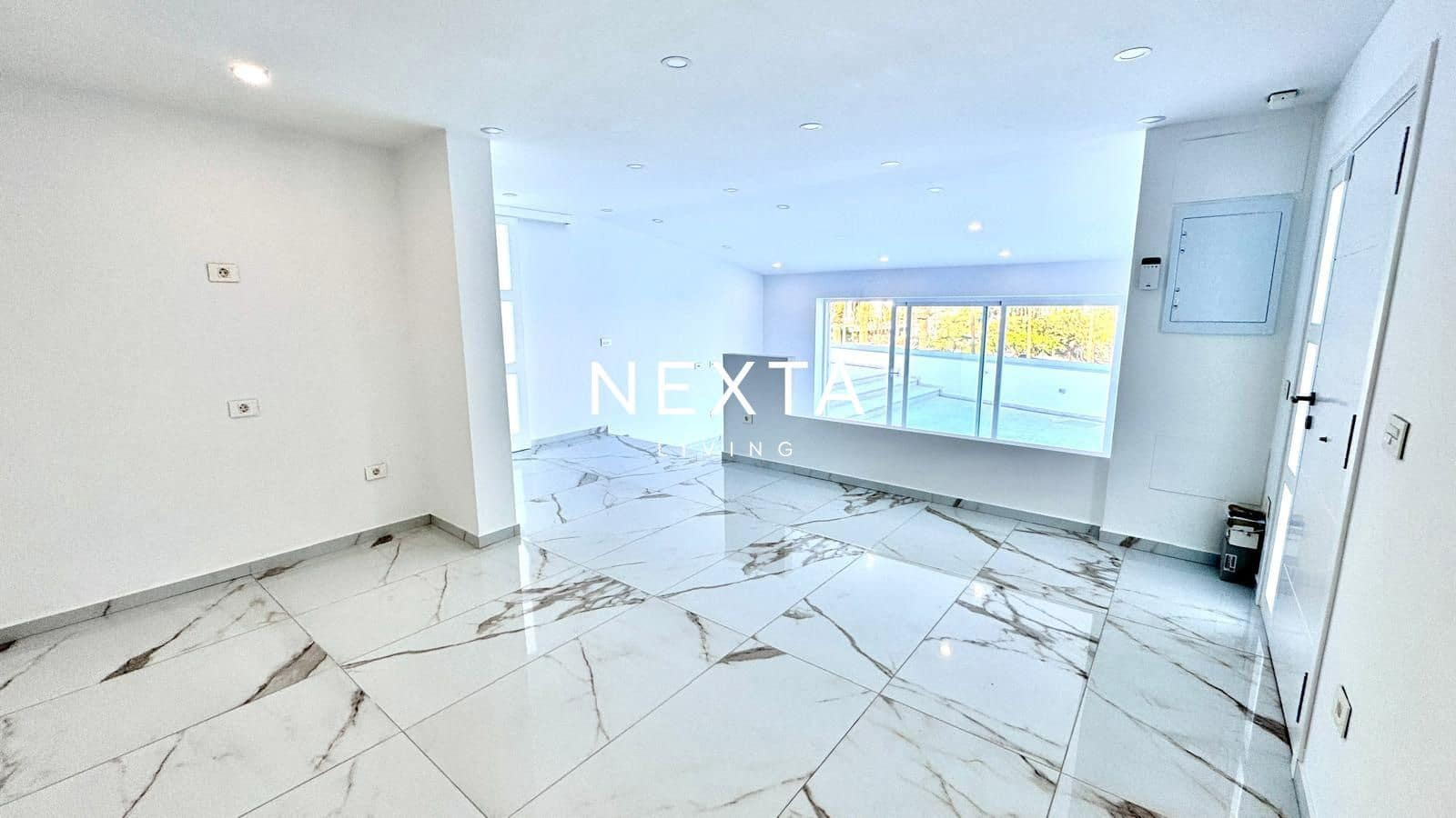 4 camera da letto Villa in vendita in Costa Adeje con piscina - 1.350.000 € (Rif: 9563826)