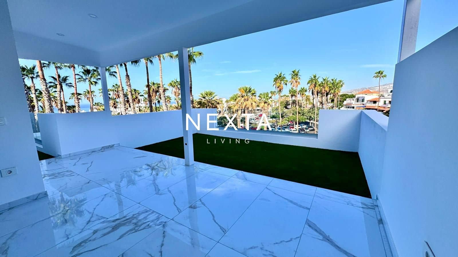 4 camera da letto Villa in vendita in Costa Adeje con piscina - 1.350.000 € (Rif: 9563826)