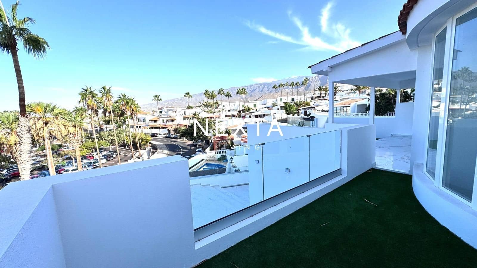 4 camera da letto Villa in vendita in Costa Adeje con piscina - 1.350.000 € (Rif: 9563826)