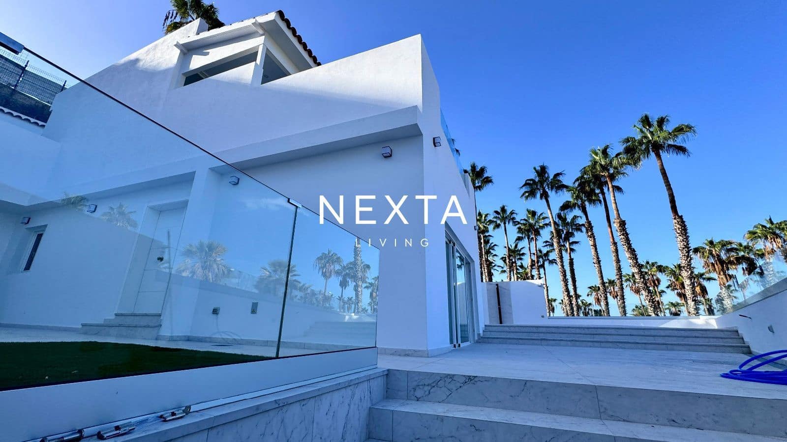 4 camera da letto Villa in vendita in Costa Adeje con piscina - 1.350.000 € (Rif: 9563826)