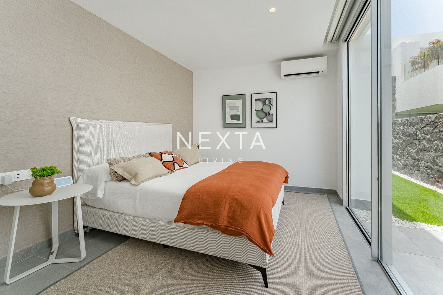 3 bedroom Villa for sale in Callao Salvaje with pool garage - € 1,749,000 (Ref: 9584517)