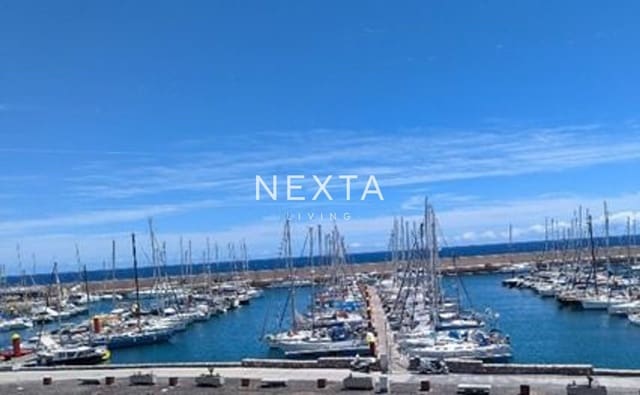 3 soverom Villa til salgs i Amarilla Golf, San Miguel de Abona med svømmebasseng garasje - € 736 494 (Ref: 9590576)