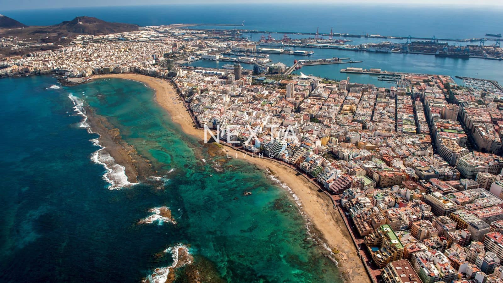 3 soveværelse Byhus til salg i Las Palmas de Gran Canaria med swimmingpool garage - € 998.000 (Ref: 9590583)