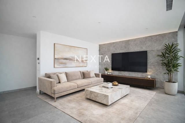 4 bedroom Villa for sale in San Eugenio Alto, Adeje with pool garage - € 2,490,000 (Ref: 9609610)