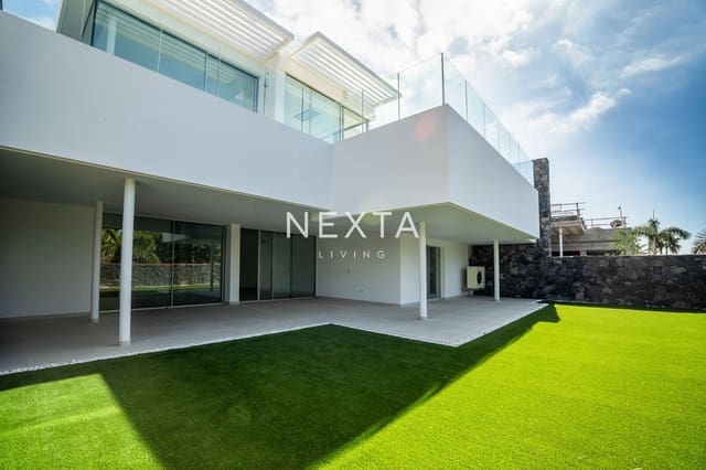 4 sypialnia Willa na sprzedaż w San Eugenio Alto, Adeje z basenem garażem - 2 490 000 € (Ref: 9609610)