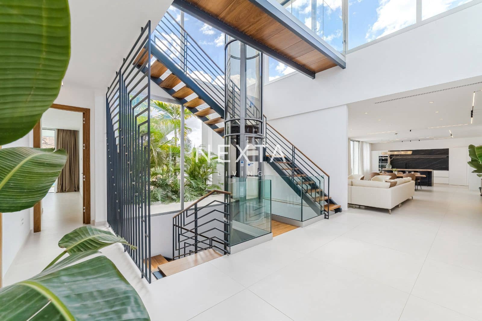 5 chambre Villa/Maison à vendre à La Caleta Adeje avec piscine garage - 6 150 000 € (Ref: 9630619)