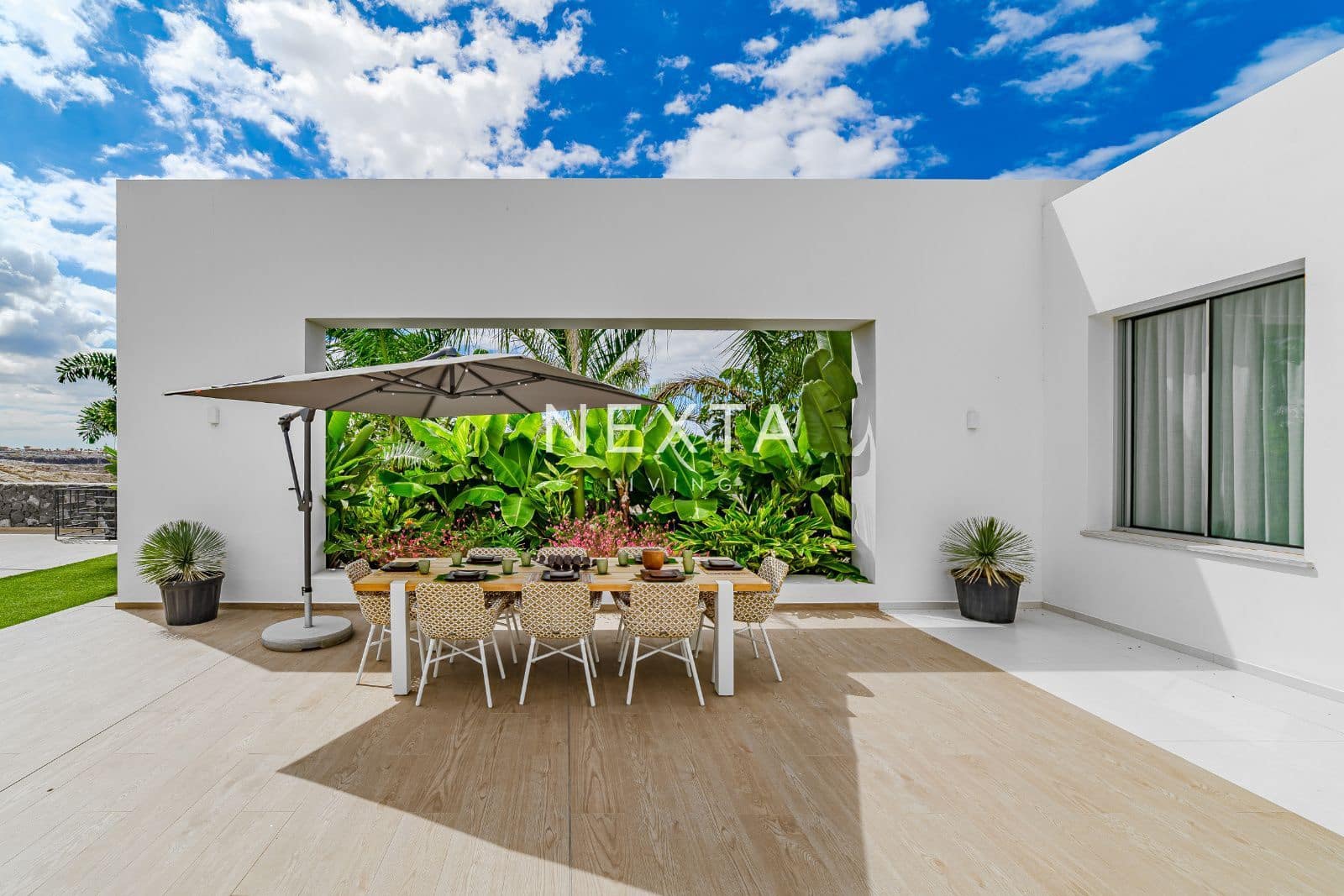 5 chambre Villa/Maison à vendre à La Caleta Adeje avec piscine garage - 6 150 000 € (Ref: 9630619)